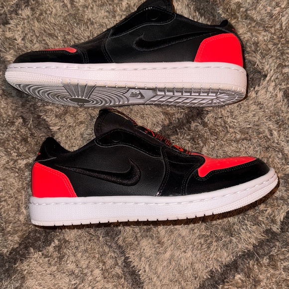 Nike Air Jordan 1 Black and Red Athletic Shoes - Picture 3 of 4